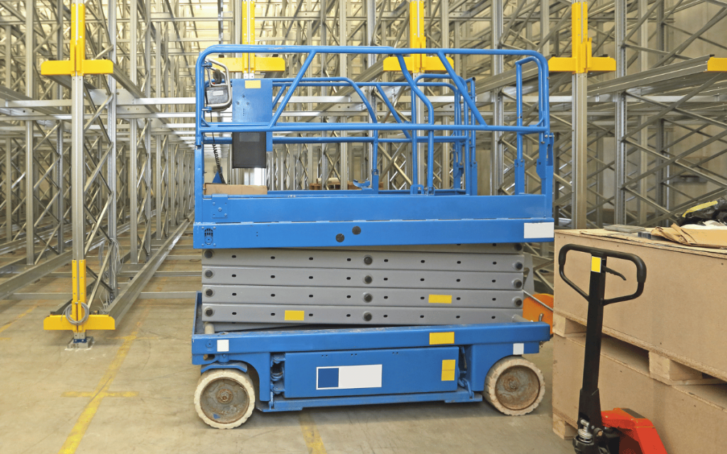alquiler de una plataforma elevadora industrial en Sabadell para trabajos en altura