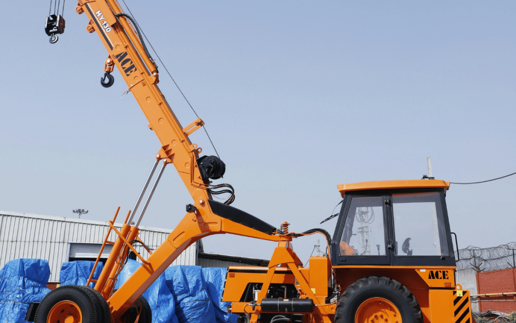 grúas de brazo hidráulico en Sabadell para trabajos industriales